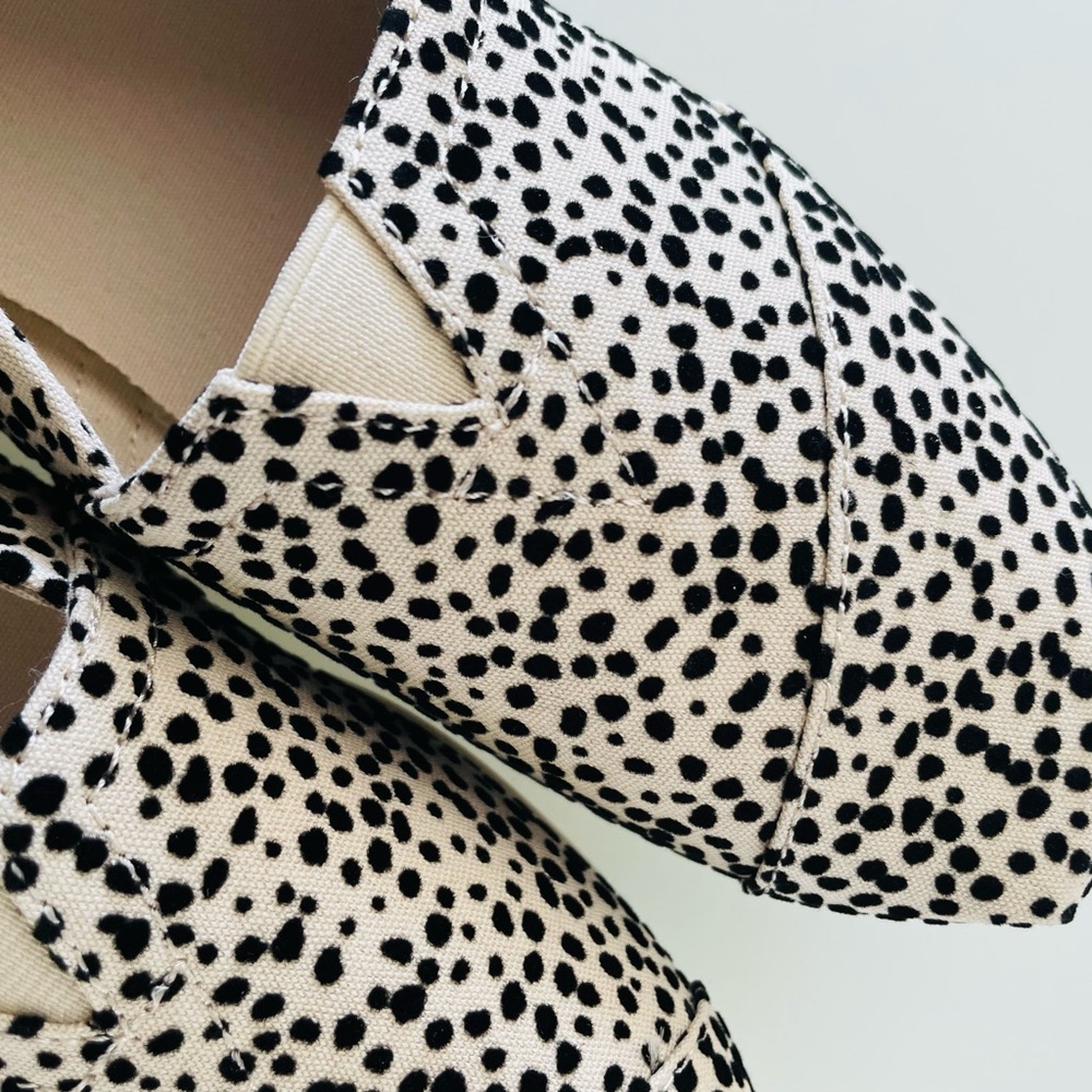 TOMS Fog Flocked Mini Cheetah Alpargata